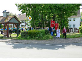 Bittprozession an Pfingstmontag (Foto: Karl-Franz Thiede)